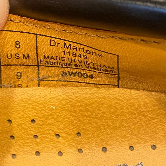 Dr. Martens Oxford Shoe - Picture 4 of 7